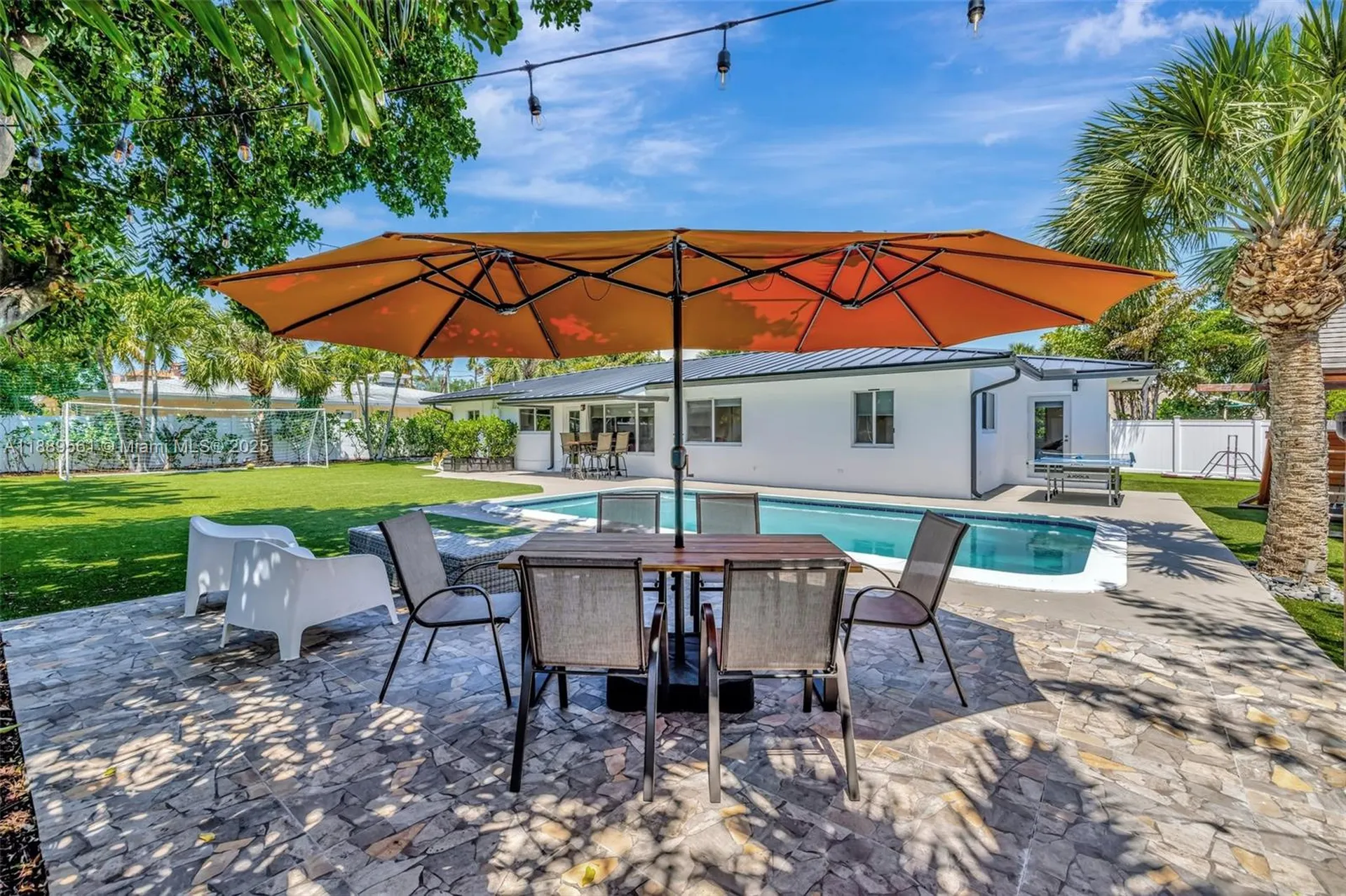 2506 NE 30th Street Fort Lauderdale FL 33306