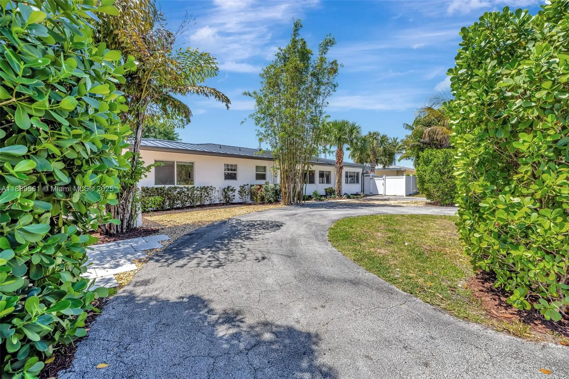 2506 NE 30th Street Fort Lauderdale FL 33306