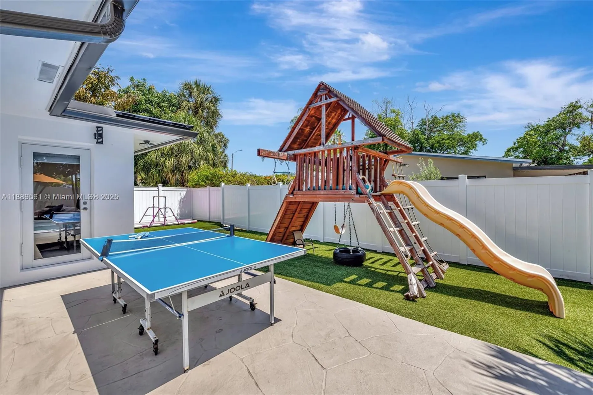 2506 NE 30th Street Fort Lauderdale FL 33306