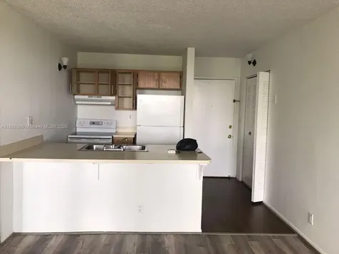 2701 Riverside Drive Coral Springs FL 33065