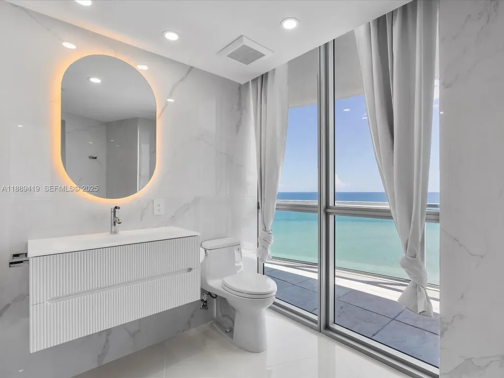 3101 S Ocean Drive Hollywood FL 33019