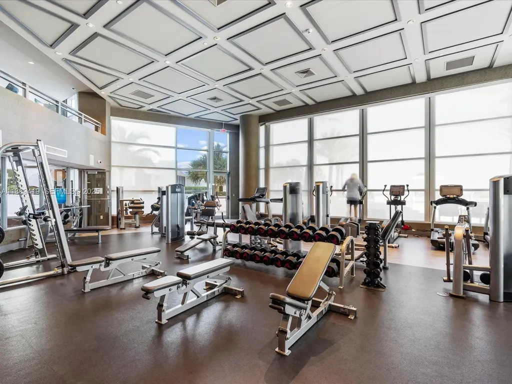 3101 S Ocean Drive Hollywood FL 33019
