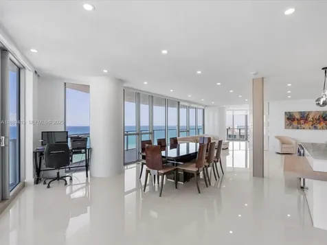 3101 S Ocean Drive Hollywood FL 33019