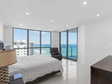 3101 S Ocean Drive Hollywood FL 33019
