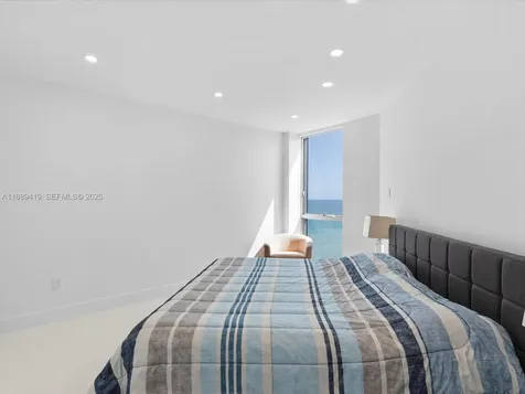 3101 S Ocean Drive Hollywood FL 33019