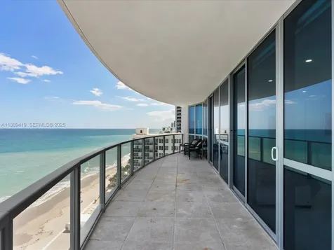 3101 S Ocean Drive Hollywood FL 33019