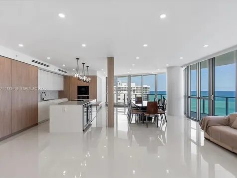3101 S Ocean Drive Hollywood FL 33019