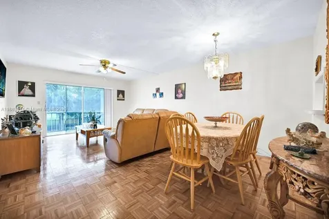 4800 Hillcrest Lane Hollywood FL 33021