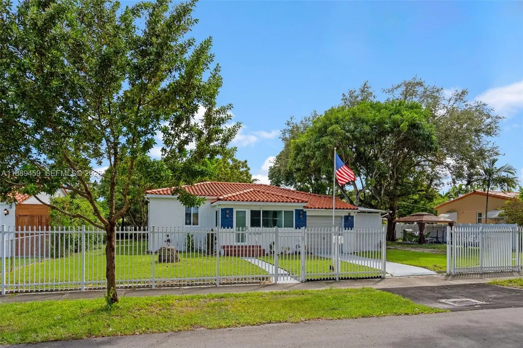 5340 SW 5th Street Miami FL 33134