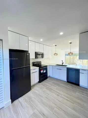 3201 NW 4th Terrace Pompano Beach FL 33064