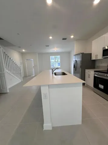 1183 SE 1st Terrace Florida City FL 33034