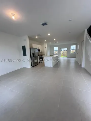1183 SE 1st Terrace Florida City FL 33034
