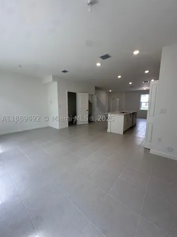 1183 SE 1st Terrace Florida City FL 33034