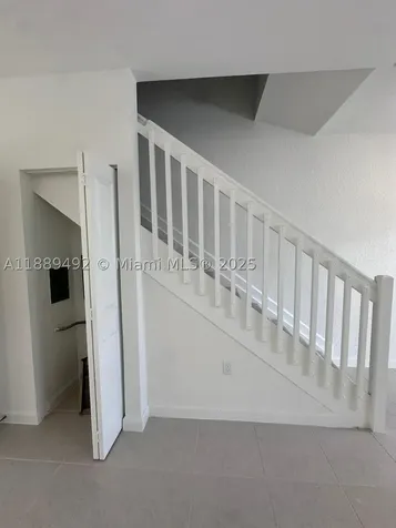 1183 SE 1st Terrace Florida City FL 33034