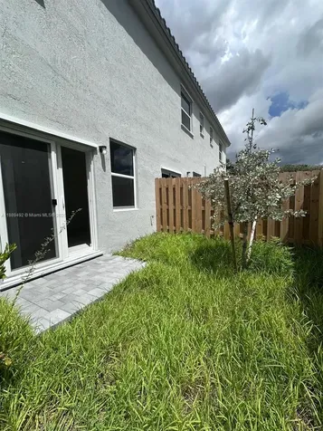 1183 SE 1st Terrace Florida City FL 33034