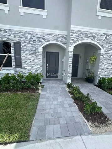 1183 SE 1st Terrace Florida City FL 33034