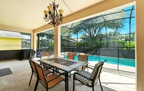 8520 Sunrise Key Drive Kissimmee FL 34747