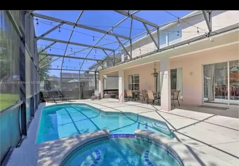 8520 Sunrise Key Drive Kissimmee FL 34747