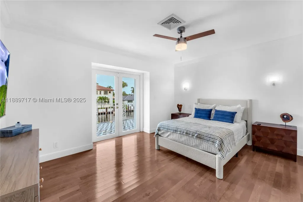 4440 NE 23rd Avenue Lighthouse Point FL 33064