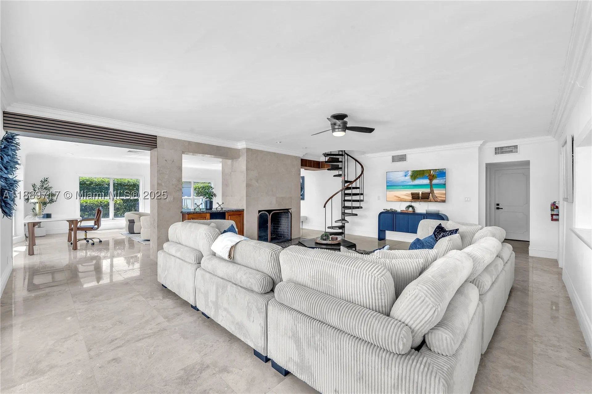 4440 NE 23rd Avenue Lighthouse Point FL 33064