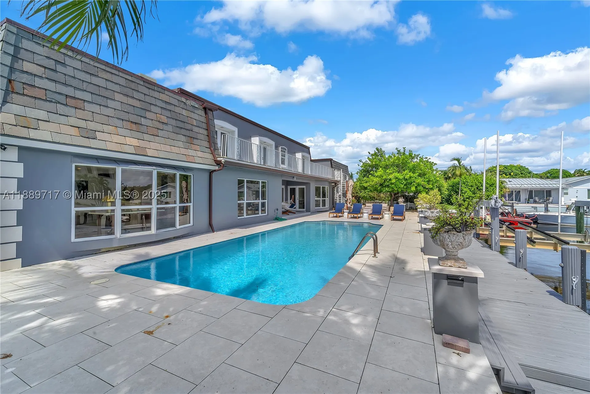 4440 NE 23rd Avenue Lighthouse Point FL 33064