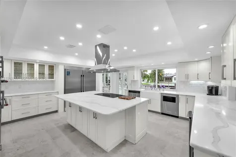 4440 NE 23rd Avenue Lighthouse Point FL 33064