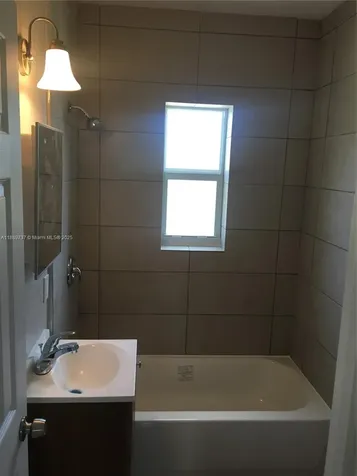 2311 NW 15th Street Miami FL 33125