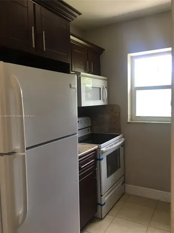 2311 NW 15th Street Miami FL 33125