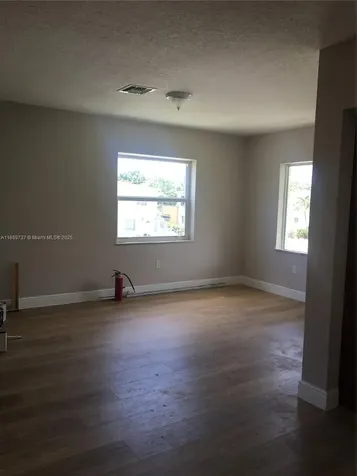 2311 NW 15th Street Miami FL 33125