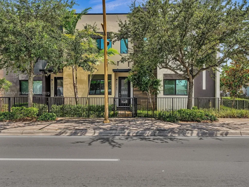 2182 NW 6th Street Fort Lauderdale FL 33311