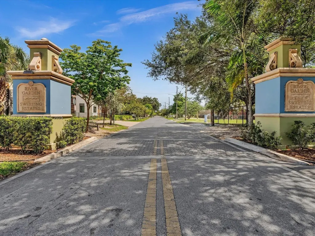 2182 NW 6th Street Fort Lauderdale FL 33311