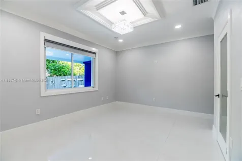 125 SE 22nd Terrace Homestead FL 33033