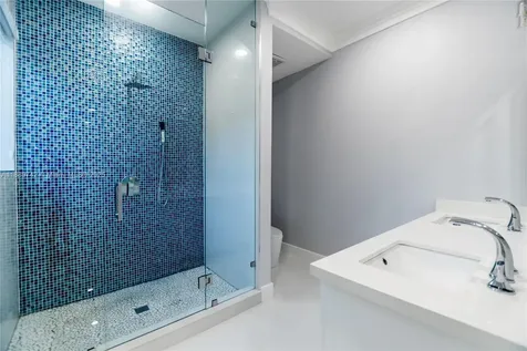 125 SE 22nd Terrace Homestead FL 33033