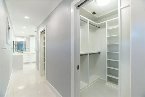125 SE 22nd Terrace Homestead FL 33033