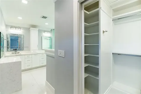 125 SE 22nd Terrace Homestead FL 33033