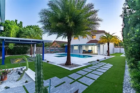 125 SE 22nd Terrace Homestead FL 33033