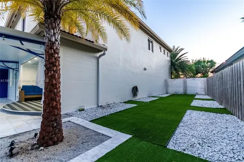 125 SE 22nd Terrace Homestead FL 33033