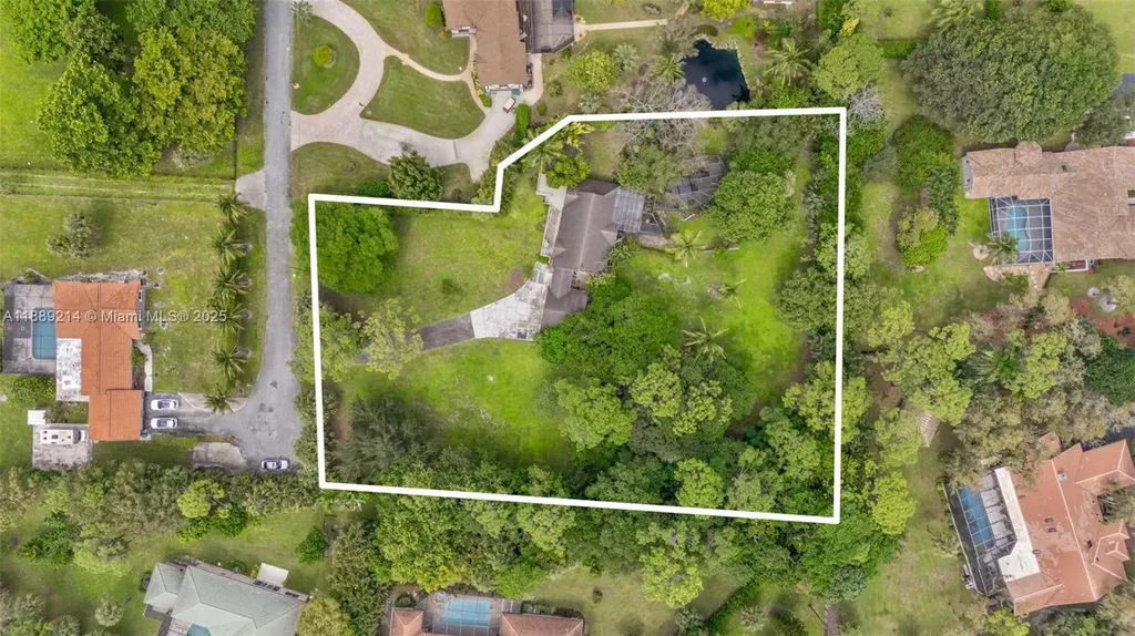 5310 NW 79th Way Parkland FL 33067