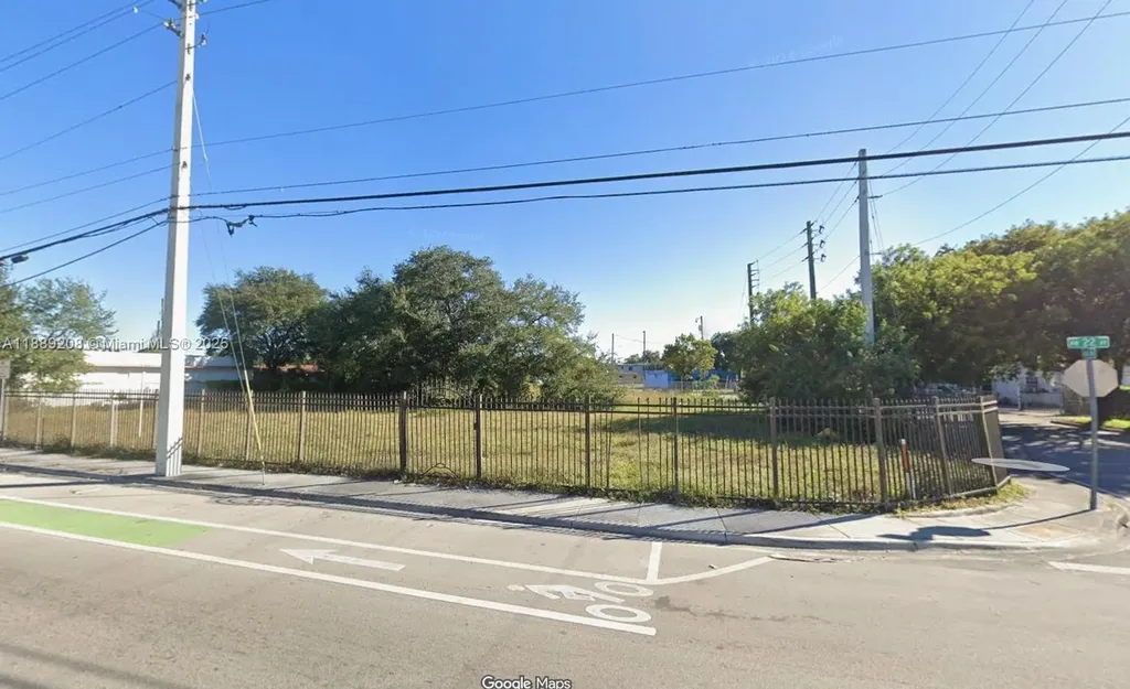15015 NW 22nd Avenue Opa-Locka FL 33054