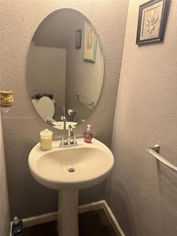 4039 NW 11th Street Lauderhill FL 33313