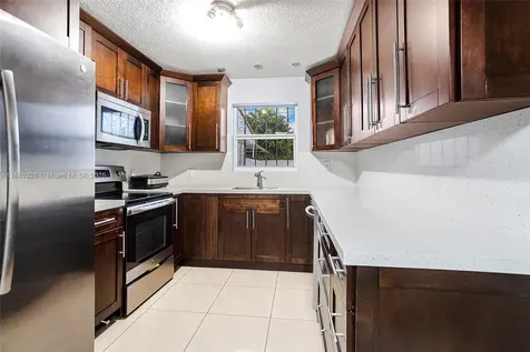 7000 W 15th Court Hialeah FL 33014