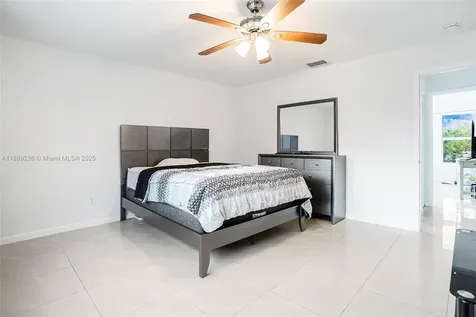 7000 W 15th Court Hialeah FL 33014