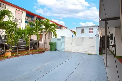 7000 W 15th Court Hialeah FL 33014