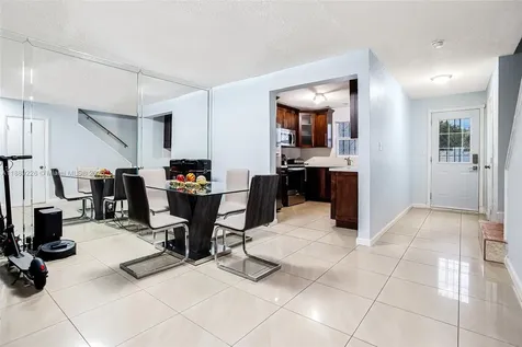 7000 W 15th Court Hialeah FL 33014