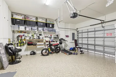 16525 SW 42nd Way Miami FL 33185