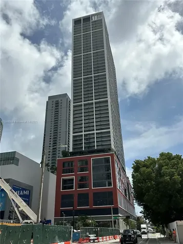 159 NE 6th Street Miami FL 33132