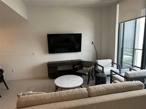 159 NE 6th Street Miami FL 33132