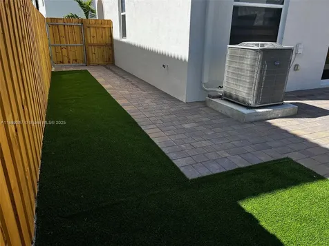 2651 SE 24th Drive Homestead FL 33035