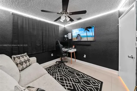 7831 NW 11th Street Pembroke Pines FL 33024
