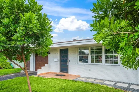 7831 NW 11th Street Pembroke Pines FL 33024